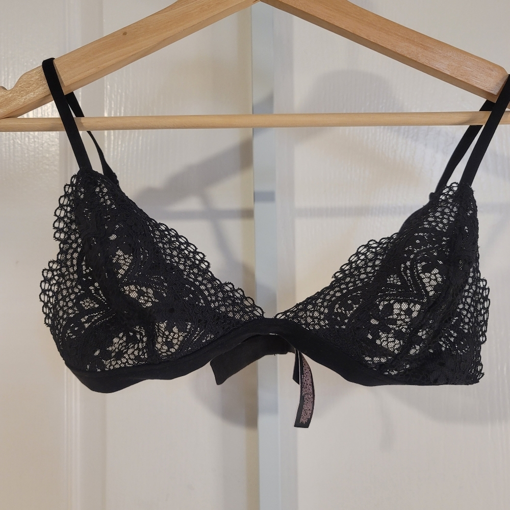 Victoria's Secret Bralette Medium